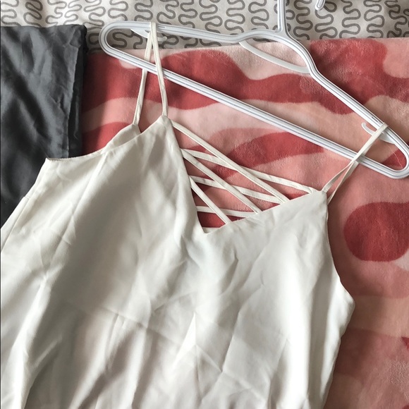 New Look tank top - Picture 2 of 2